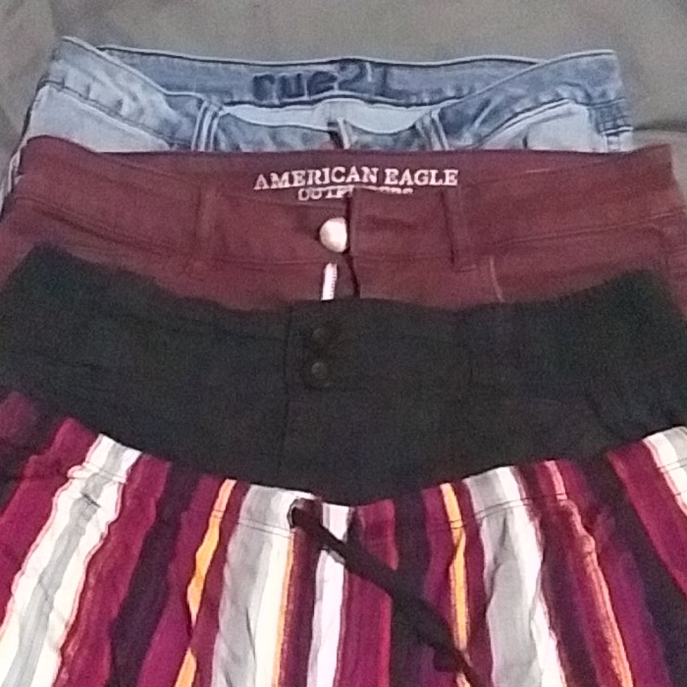 Bundle - Picture 2 of 3